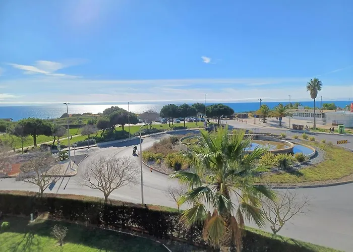 Litoralmar Beachfront Apartment