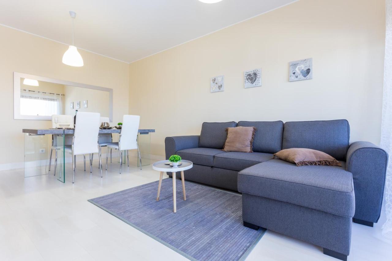 Apartment Litoralmar Beachfront *